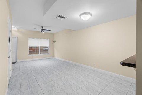 Touwnhouse à vendre à Dania Beach, Floride: 2 chambres, 103.12 m2 № 2173156 - photo 6
