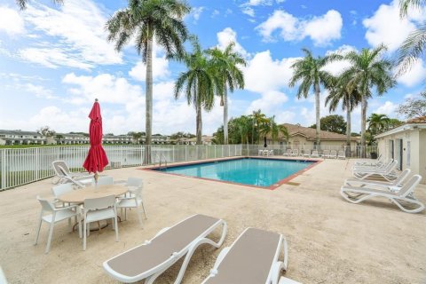 Touwnhouse à vendre à Dania Beach, Floride: 2 chambres, 103.12 m2 № 2173156 - photo 19