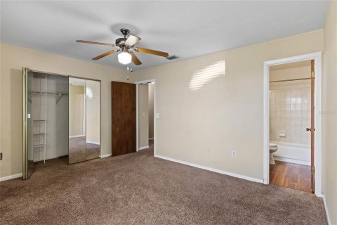Condominio en venta en Gainesville, Florida, 2 dormitorios, 105.26 m2 № 1744821 - foto 17