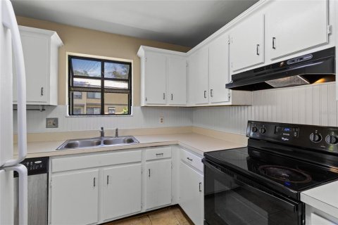 Condominio en venta en Gainesville, Florida, 2 dormitorios, 105.26 m2 № 1744821 - foto 10