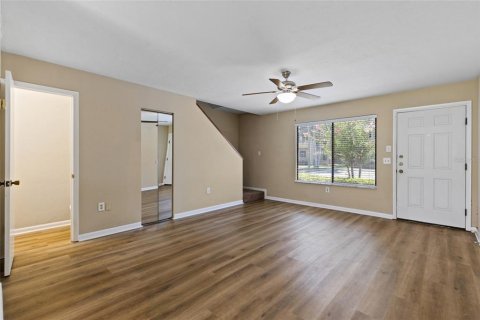 Condominio en venta en Gainesville, Florida, 2 dormitorios, 105.26 m2 № 1744821 - foto 5