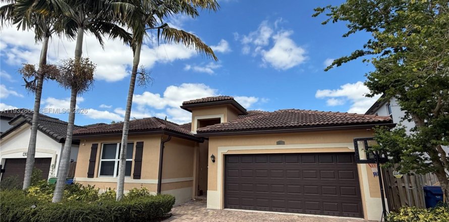 Villa ou maison à Homestead, Floride 4 chambres, 174.38 m2 № 2087069