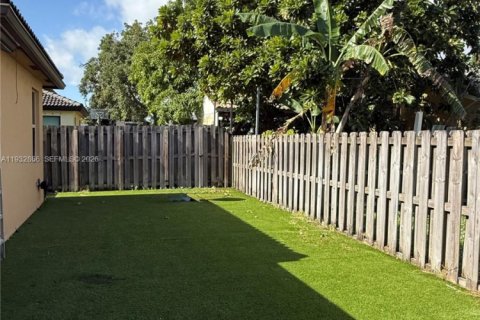 Villa ou maison à vendre à Homestead, Floride: 4 chambres, 174.38 m2 № 2087069 - photo 19