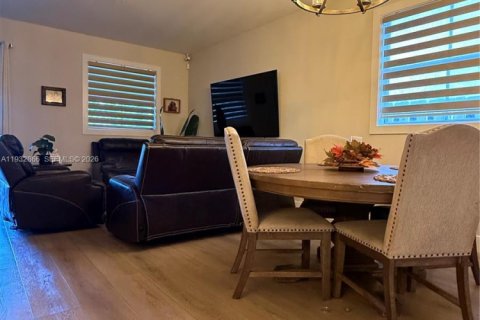 Villa ou maison à vendre à Homestead, Floride: 4 chambres, 174.38 m2 № 2087069 - photo 7