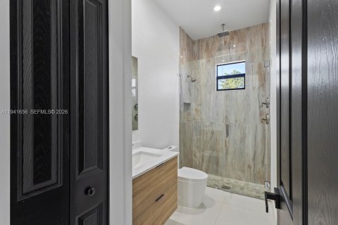 Купить виллу или дом в Лихай-Эйкерс, Флорида 4 спальни, № 1998919 - фото 22