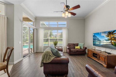 House in Davenport, Florida 6 bedrooms, 310.48 sq.m. № 1816711 - photo 13