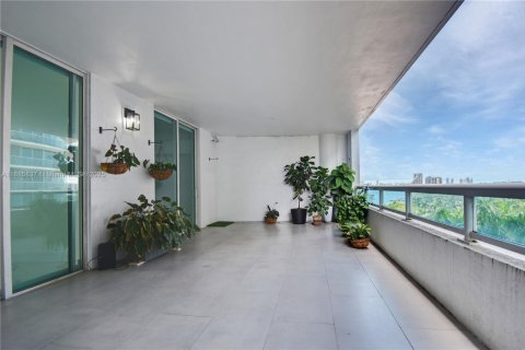 Купить кондоминиум в Майами, Флорида 2 спальни, 134.89м2, № 1932562 - фото 26