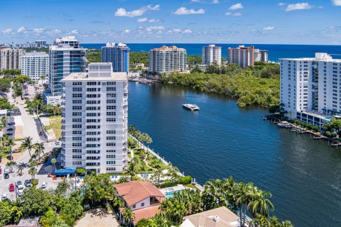 Condo in Fort Lauderdale, Florida, 1 bedroom  № 2300107 - photo 2