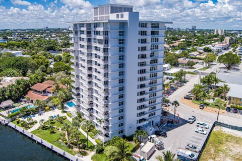 Condo in Fort Lauderdale, Florida, 1 bedroom  № 2300107