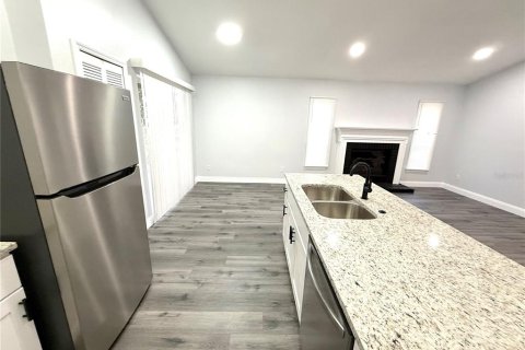 House in Ocoee, Florida 3 bedrooms, 159.23 sq.m. № 1915751 - photo 11