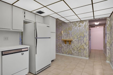 Copropriété à vendre à Pompano Beach, Floride: 3 chambres, 150.5 m2 № 2189082 - photo 15