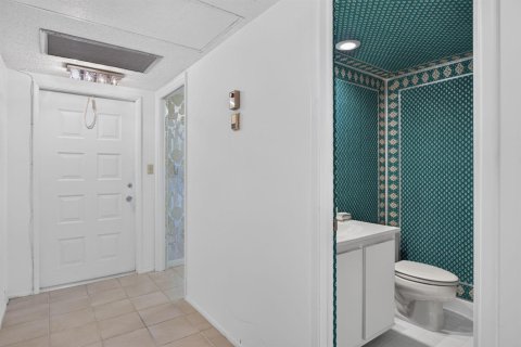 Copropriété à vendre à Pompano Beach, Floride: 3 chambres, 150.5 m2 № 2189082 - photo 9