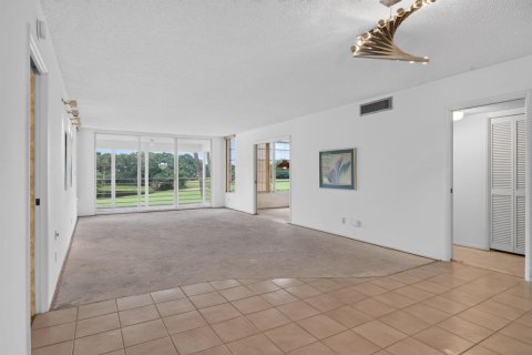Copropriété à vendre à Pompano Beach, Floride: 3 chambres, 150.5 m2 № 2189082 - photo 16