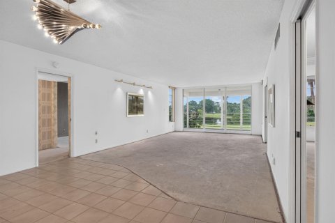 Copropriété à vendre à Pompano Beach, Floride: 3 chambres, 150.5 m2 № 2189082 - photo 17