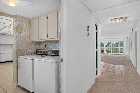 Copropriété à vendre à Pompano Beach, Floride: 3 chambres, 150.5 m2 № 2189082 - photo 11