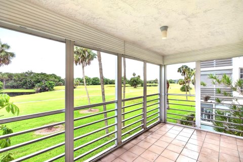 Copropriété à vendre à Pompano Beach, Floride: 3 chambres, 150.5 m2 № 2189082 - photo 7