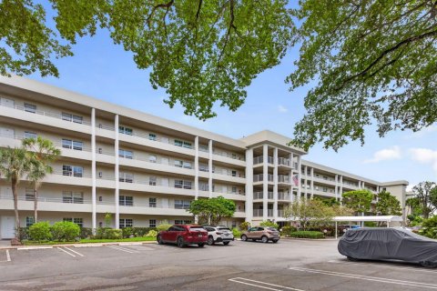 Copropriété à vendre à Pompano Beach, Floride: 3 chambres, 150.5 m2 № 2189082 - photo 8
