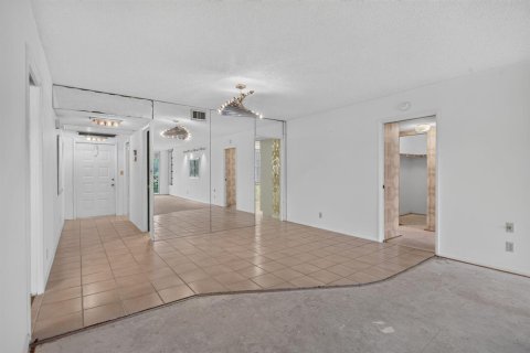 Copropriété à vendre à Pompano Beach, Floride: 3 chambres, 150.5 m2 № 2189082 - photo 20