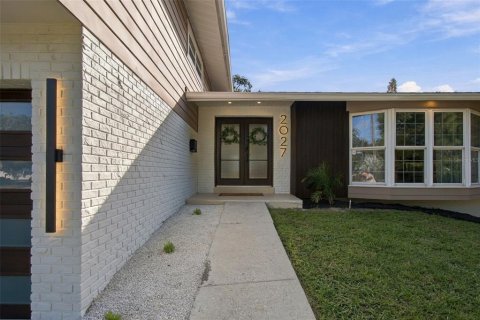Villa ou maison à vendre à Saint Petersburg, Floride: 4 chambres, 276.76 m2 № 2437234 - photo 3