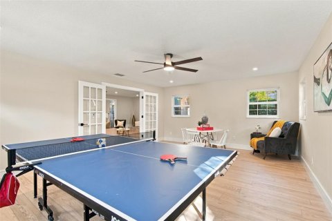 Villa ou maison à vendre à Saint Petersburg, Floride: 4 chambres, 276.76 m2 № 2437234 - photo 28