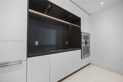 Copropriété à vendre à Miami, Floride: 2 chambres, 136.94 m2 № 2145733 - photo 16