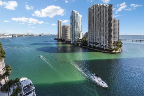 Copropriété à vendre à Miami, Floride: 2 chambres, 136.94 m2 № 2145733 - photo 5