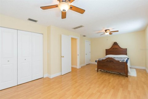 Villa ou maison à vendre à Saint Petersburg, Floride: 3 chambres, 191.38 m2 № 1815922 - photo 22