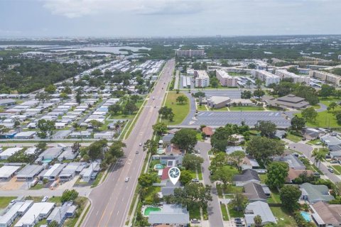 Villa ou maison à vendre à Saint Petersburg, Floride: 3 chambres, 191.38 m2 № 1815922 - photo 27