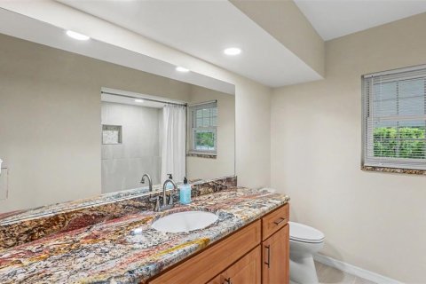 House in Lakeland, Florida 3 bedrooms, 197.14 sq.m. № 2267099 - photo 28