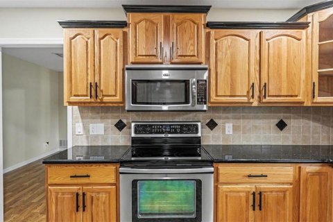 House in Lakeland, Florida 3 bedrooms, 197.14 sq.m. № 2267099 - photo 16