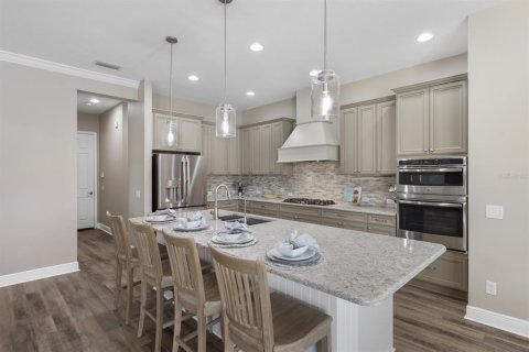 Villa ou maison à vendre à Bradenton, Floride: 4 chambres, 253.72 m2 № 1650717 - photo 8