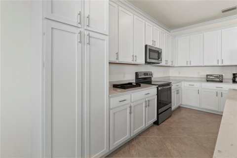 Купить кондоминиум в Брейдентон, Флорида 7 комнат, 106.93м2, № 2142042 - фото 15