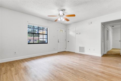 Casa en venta en Winter Springs, Florida, 3 dormitorios, 104.05 m2 № 1872819 - foto 3