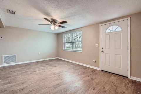 House in Holiday, Florida 2 bedrooms, 107.77 sq.m. № 1775398 - photo 11
