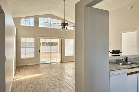 Casa en venta en Riverview, Florida, 3 dormitorios, 117.43 m2 № 2142202 - foto 4