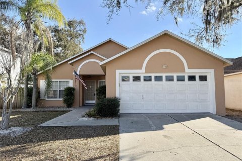 Villa ou maison à Riverview, Floride 3 chambres, 117.43 m2 № 2142202