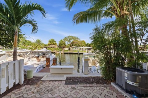 Casa en venta en Pompano Beach, Florida, 2 dormitorios, 93.65 m2 № 2008752 - foto 20