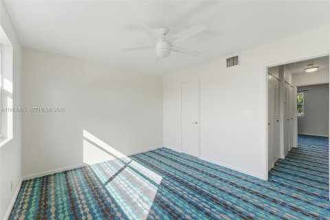 Casa en venta en Pompano Beach, Florida, 2 dormitorios, 93.65 m2 № 2008752 - foto 12