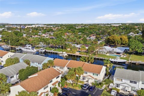 Casa en venta en Pompano Beach, Florida, 2 dormitorios, 93.65 m2 № 2008752 - foto 30