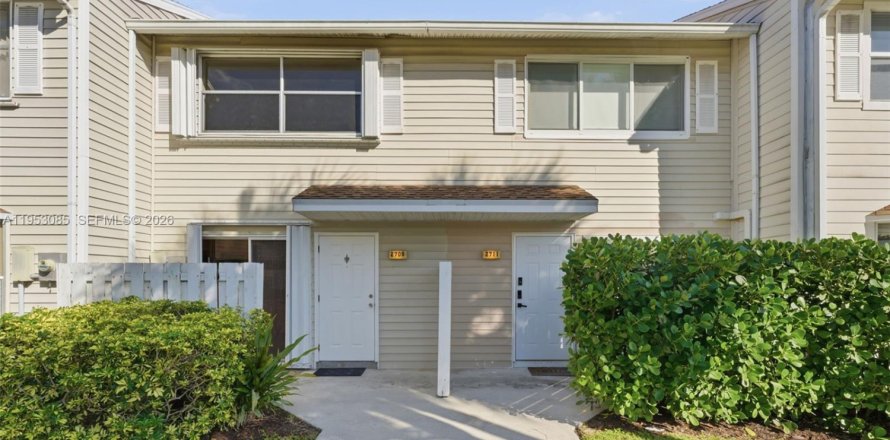 Casa en Pompano Beach, Florida 2 dormitorios, 93.65 m2 № 2008752