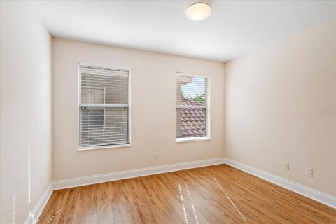 House in Orlando, Florida 4 bedrooms, 254.55 sq.m. № 1642749 - photo 24