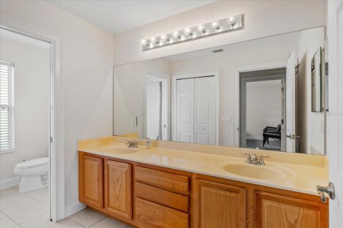 House in Orlando, Florida 4 bedrooms, 254.55 sq.m. № 1642749 - photo 27
