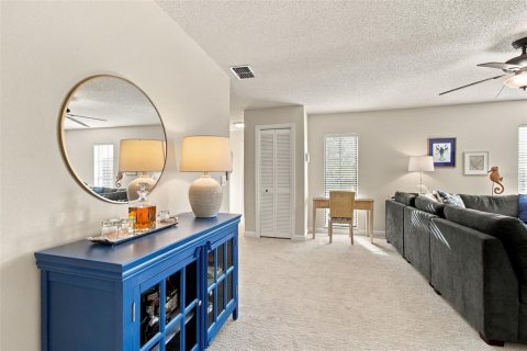 Condo in Tampa, Florida, 2 bedrooms  № 2380590 - photo 18