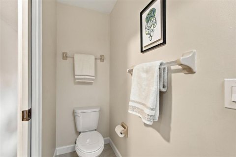 Condo in Tampa, Florida, 2 bedrooms  № 2380590 - photo 5