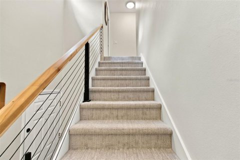 Condo in Tampa, Florida, 2 bedrooms  № 2380590 - photo 4
