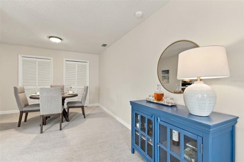 Condo in Tampa, Florida, 2 bedrooms  № 2380590 - photo 16