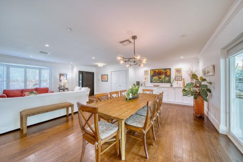 Villa ou maison à vendre à Miami, Floride: 4 chambres, 218.78 m2 № 2009065 - photo 5