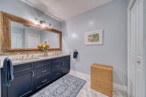 Villa ou maison à vendre à Miami, Floride: 4 chambres, 218.78 m2 № 2009065 - photo 20