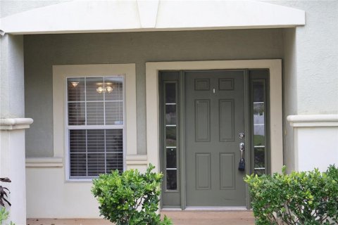 Villa ou maison à louer à Ocala, Floride: 4 chambres, 202.99 m2 № 2400947 - photo 2