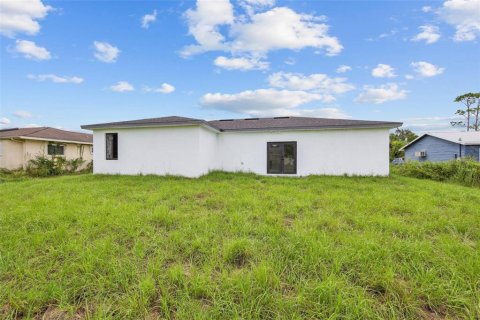 Casa en venta en Port Charlotte, Florida, 4 dormitorios, 151.99 m2 № 1902912 - foto 25